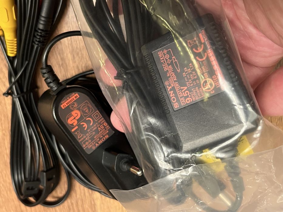 DVD player portabil Sony DVP-FX730