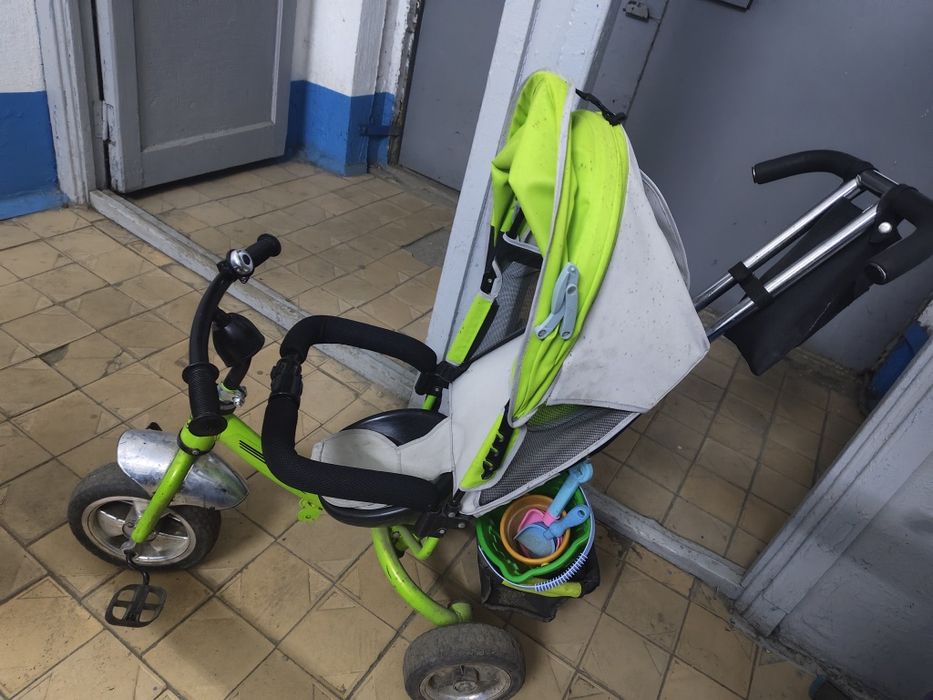 Велосипед коляска ,в отличном состоянии