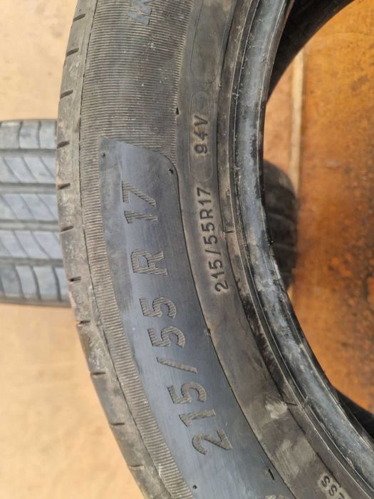 2 Michelin R17 215/55 Летни гуми  DOT0421