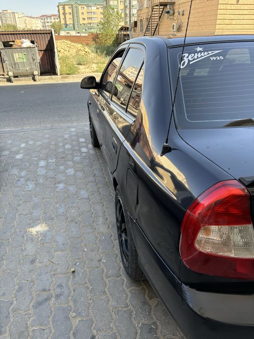 Продаю авто Hyundai accent