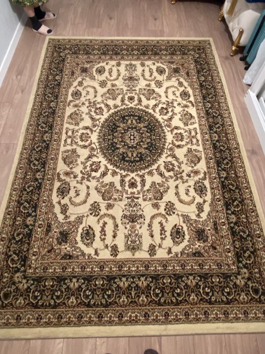 Продам ковер шерстяной