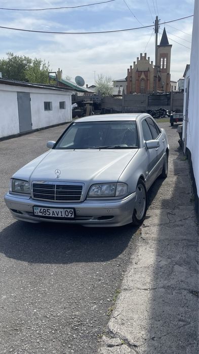 Продам Мерс w202 c280