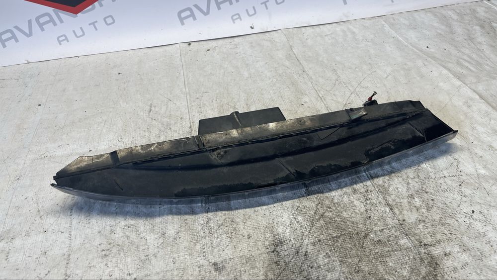 Audi Q7 10- десен и ляв халоген