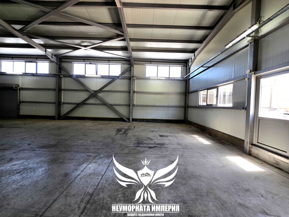 Дава се под наем Склад в Асеновград - 250 кв.м за 700 € - Снимка #3