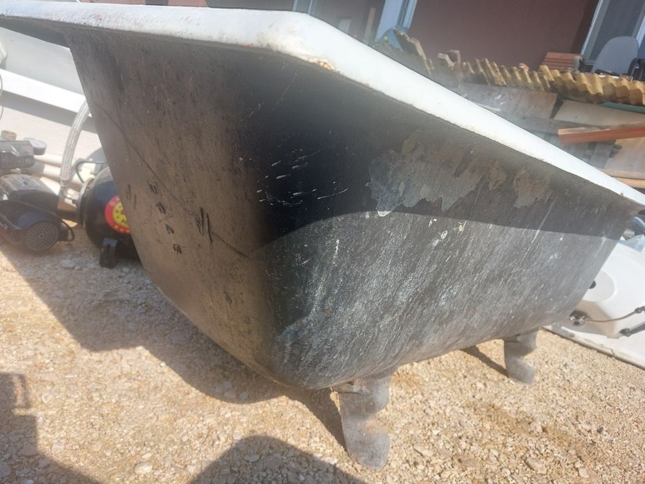 Cadă, ghiuveta, vas wc ,rezervor