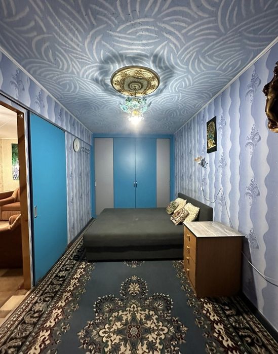 Продам 2х комн Бурова 23