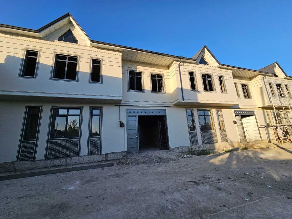 5 xonali 2,2sotixli kotejlar sotiladi.