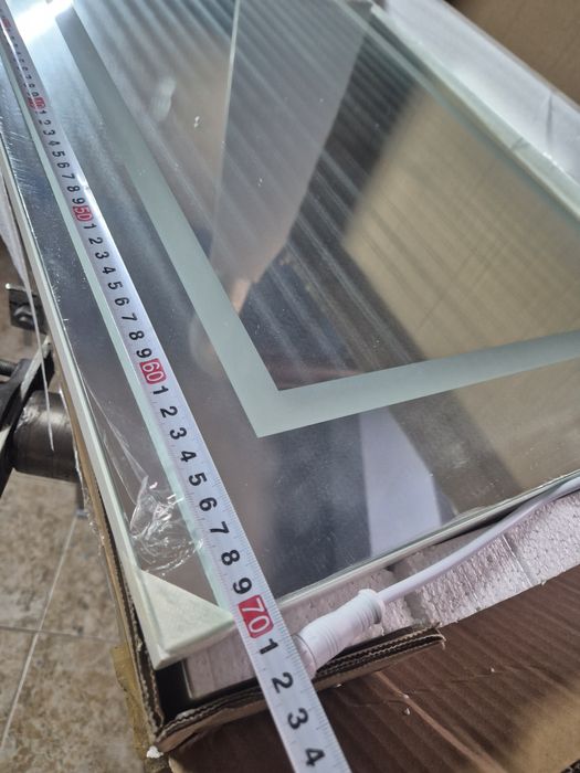 Голям Размер Огледало с интелигентно LED осветление и шкаф с 2рафта