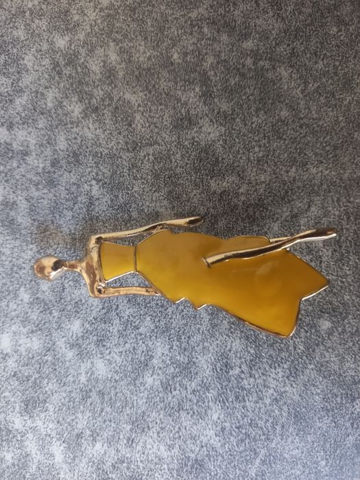 Продаются ювелирные броши и серьги под бирюзу. Зза все броши