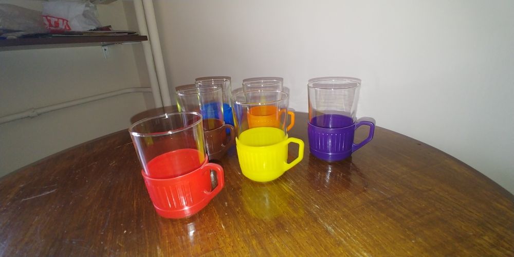 6 бр йенски чаши за чай с цветни поставки