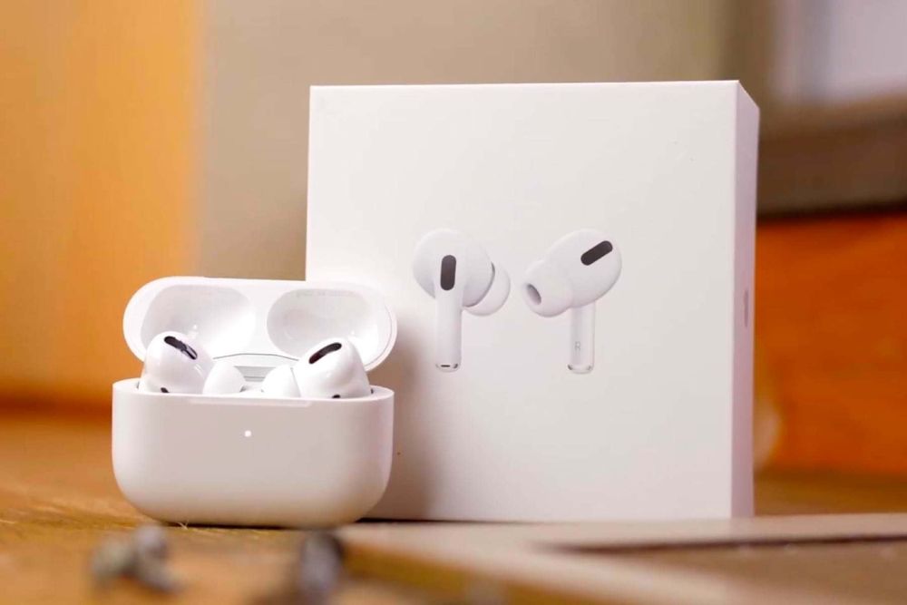 Air pods pro москва. Apple AIRPODS 2. Наушники Apple AIRPODS Pro (2-го поколения, 2022). Apple AIRPODS Pro 2 коробка. Беспроводные наушники Apple AIRPODS Pro 2