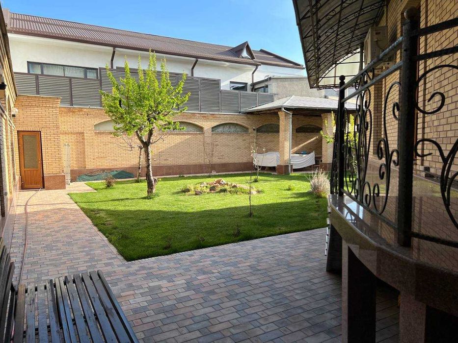 Продается дом на участке из 6 соток в Алмазарском р-не