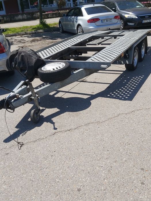 Trailer/ platforma auto gala syrius 2700