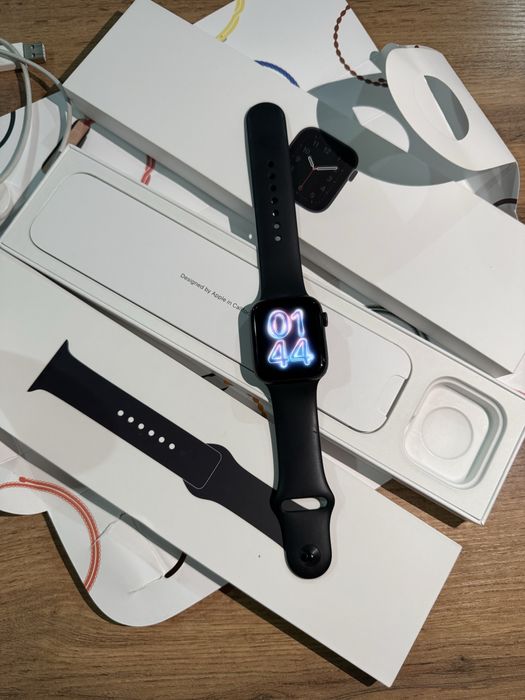 Apple Watch 6 44mm СРОЧНО