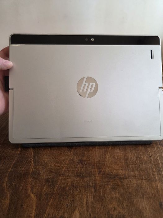 Лаптоп таблет 2в1 HP Elite x2 1012 G1