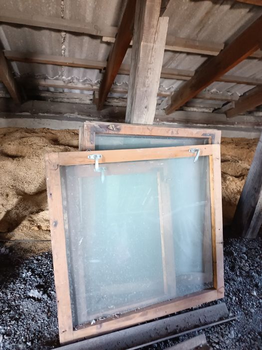 Продам деревянные рамы со стеклом