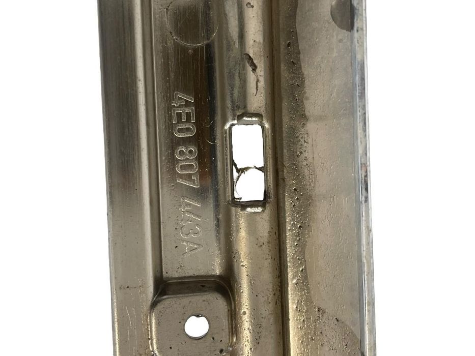 Ornament Bara Spate Audi A8 Ii 4E2, 4E8 2002 - 2010 4E0807443A