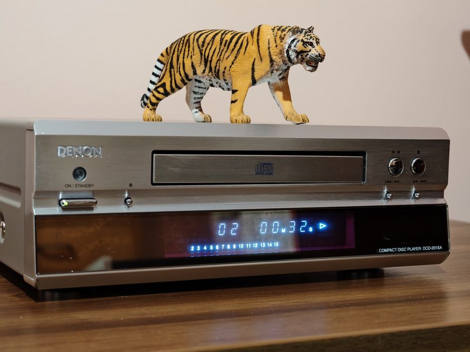 Denon DCD-201SA Presta Series. Cd player. Sunet de top. Preț fix !