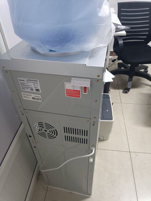 Диспенсер для воды