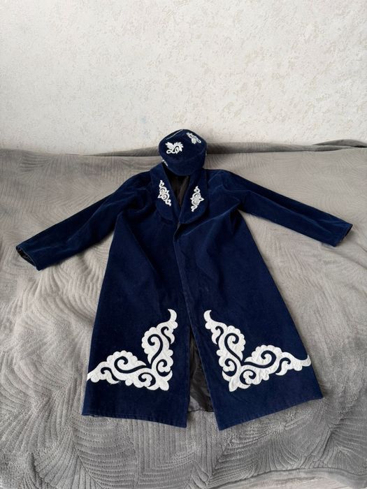 Продаю шапан на мальчика