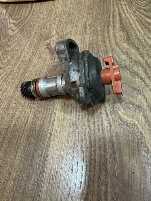 Запчасти мерседес 190