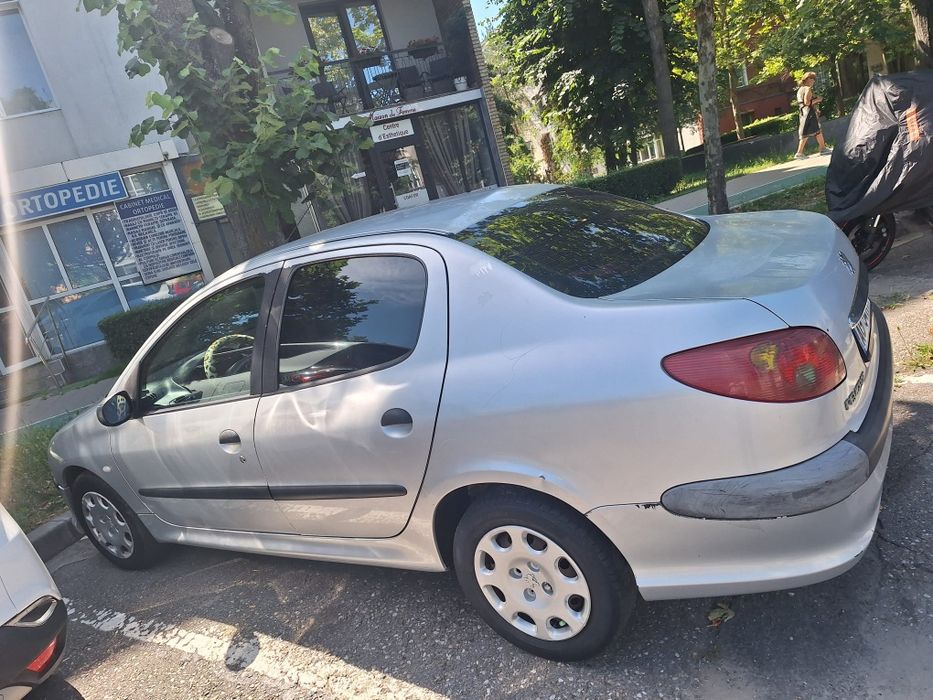 PEUGEOT 206 2008 — imagine 5