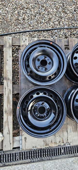 Jante cu capace originale r15 Hyundai Kia Mazda 5x114.3 Et.48