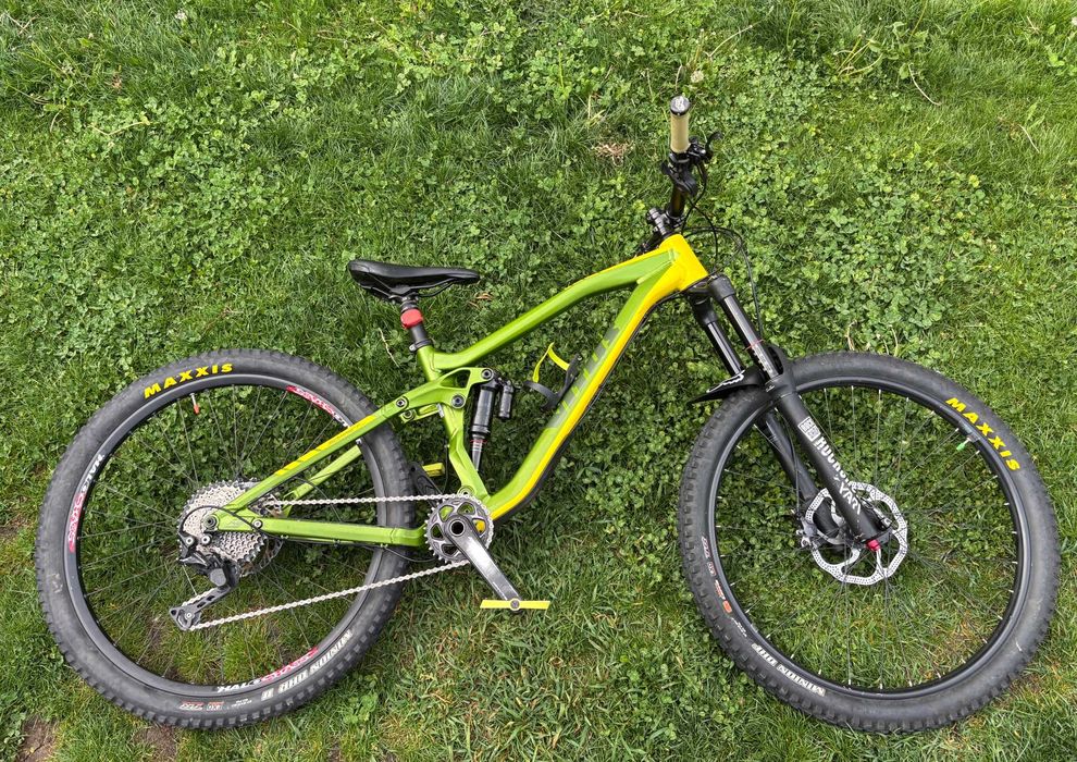 Vitus Sommet VRS -  27.5  - Marimes S