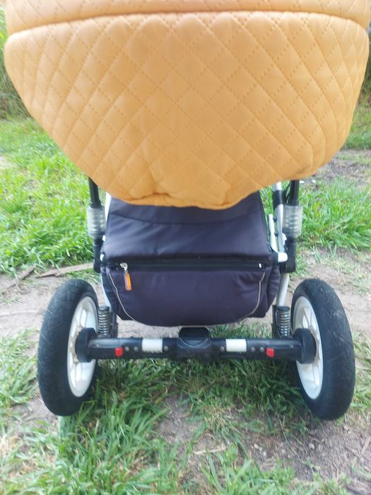 Бебешка количка Avenir Retrus