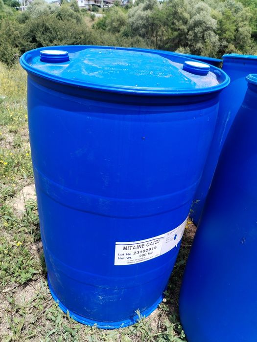 Vând butoaie de plastic