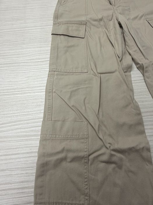 Pantaloni H&M marimea 34