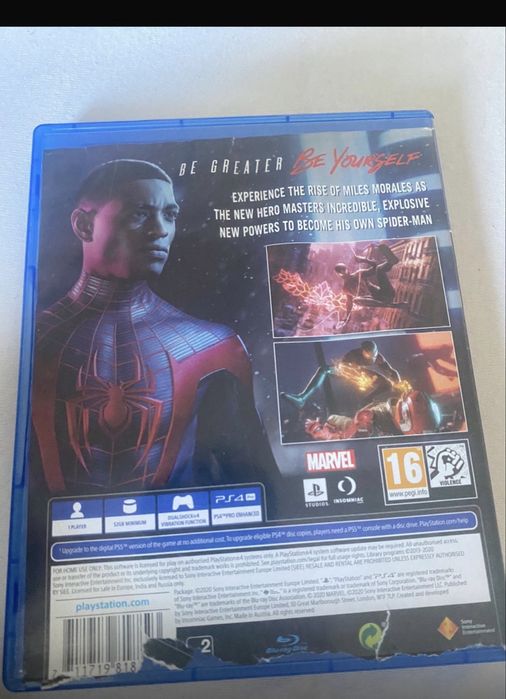 Vand 2 jocuri de ps4 SPIDER-MAN SI GTA5 PREMIUM