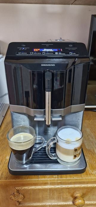 Espressor automat Siemens Eq 300 Extra Classe