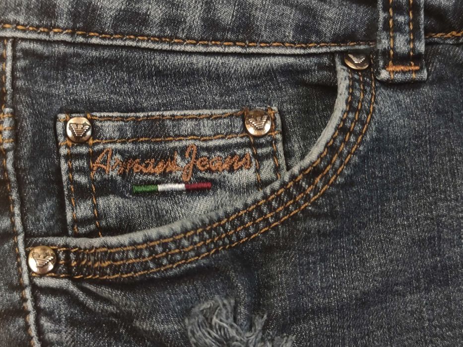 Blugi scurti Emporio Armani