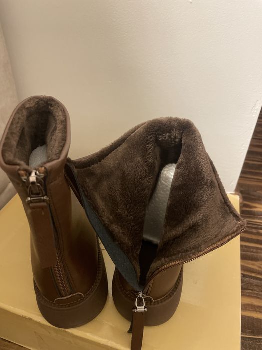 Продам полу сапожки