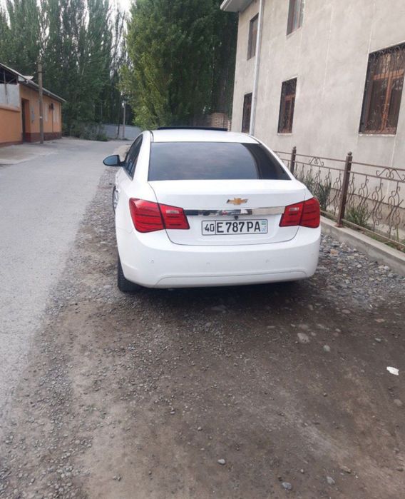 Lasetti Cruz 6-pozitsa 4 pok prapan