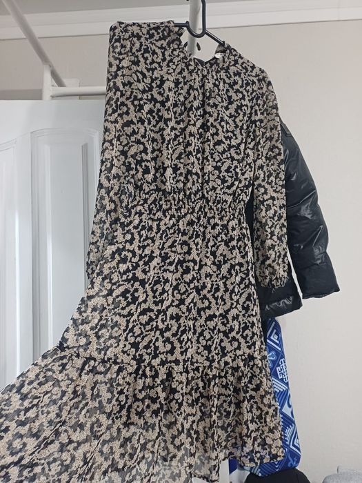 Продаётся платье размер 46-48