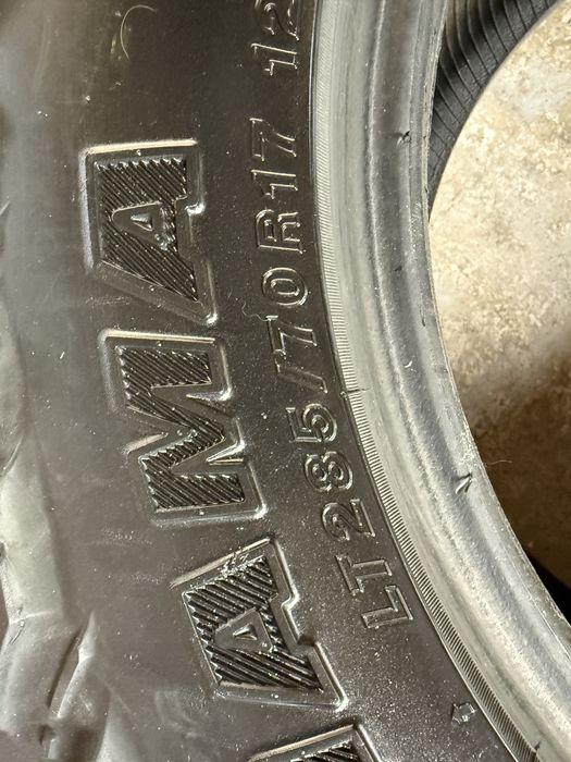 Yokohama Geolander 285/70 R17