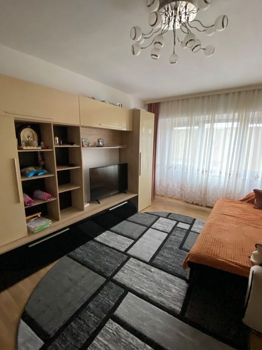 Apartament 3 camere vs uri