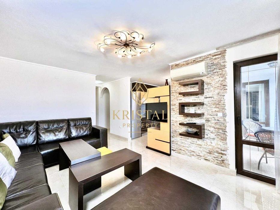 Модерен апартамент 2+1 в луксозен комплекс в Несебър, квартал Аурелия