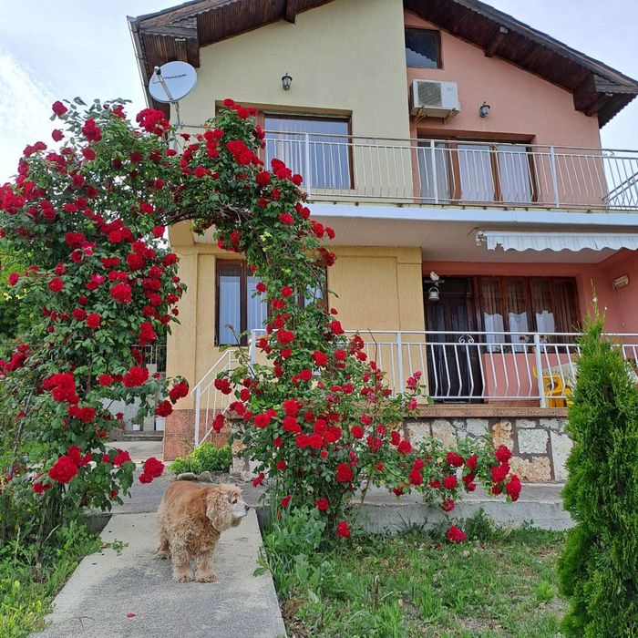 Къща в Добрич, област-гр.Балчик площ 154 цена 156000