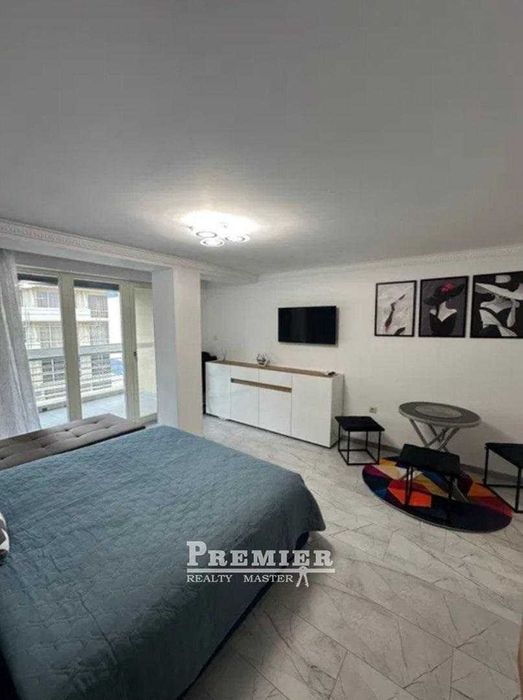 Просторно студио в централната част на Слънчев Бряг