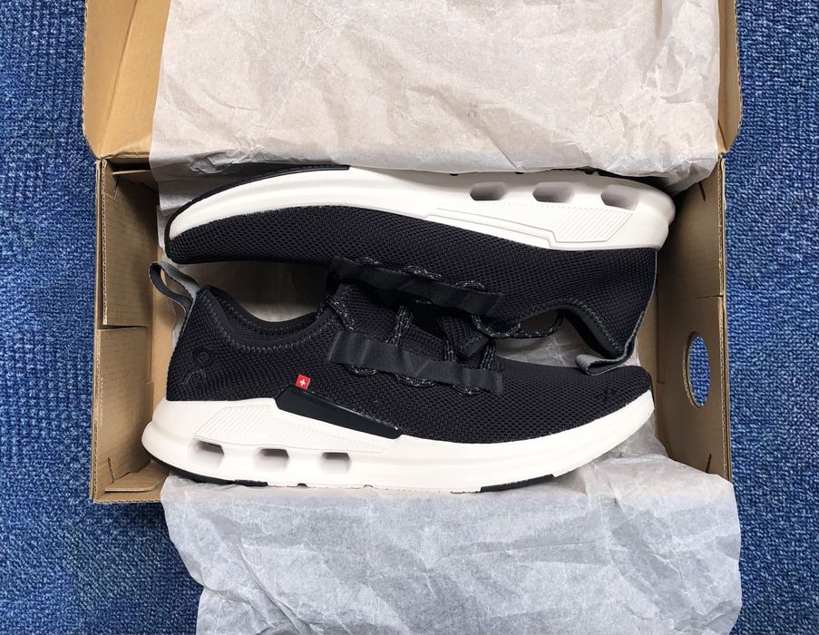 ON RUNNING Cloudeasy ОРИГИНАЛНИ мъжки маратонки 42/26,5