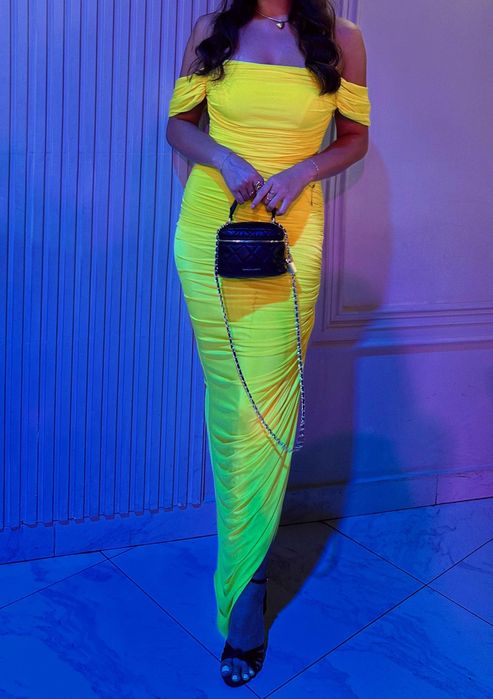 Шикарное вечернее платье, размер S-M