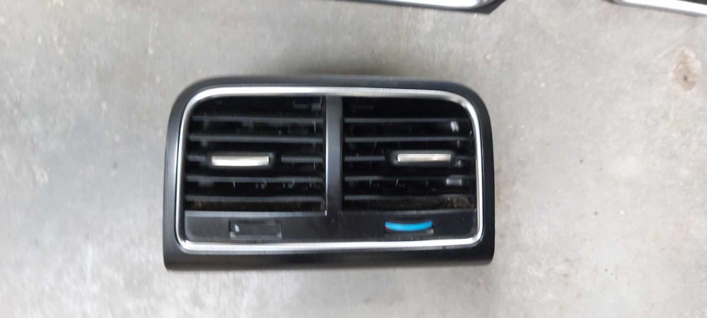 Grila aer bord cotiera Audi A4 B8/A5 2008-2014
