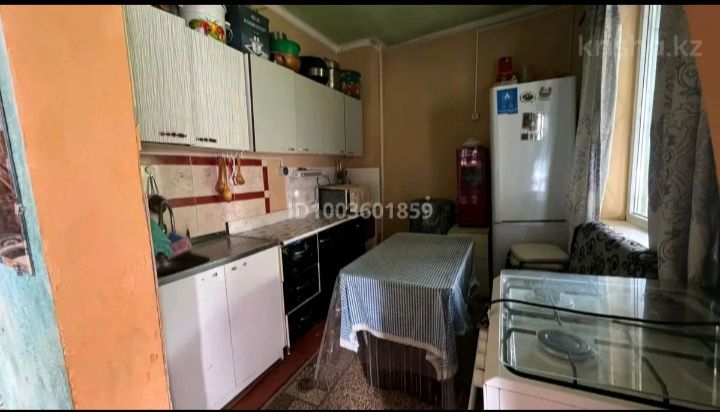 Жер көлемі кең үй сатылады