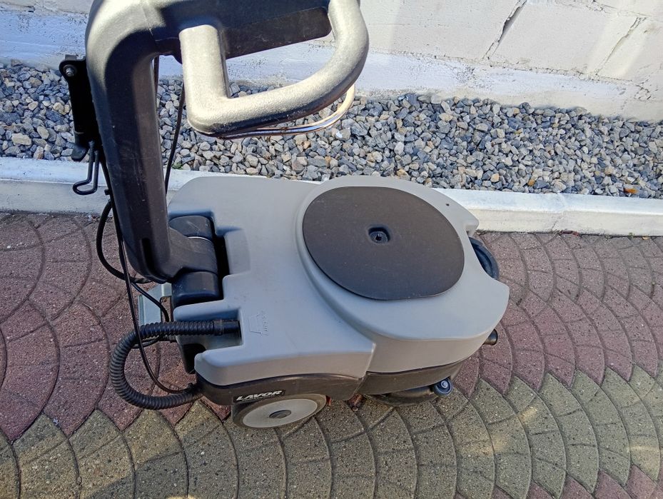 Mașină de spălat cu baterie