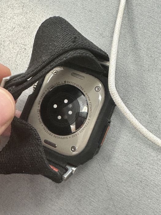 Apple Watch Ultra 2 Silver 49MM