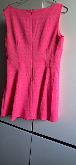 Маркова рокля Only,  нова с етикет