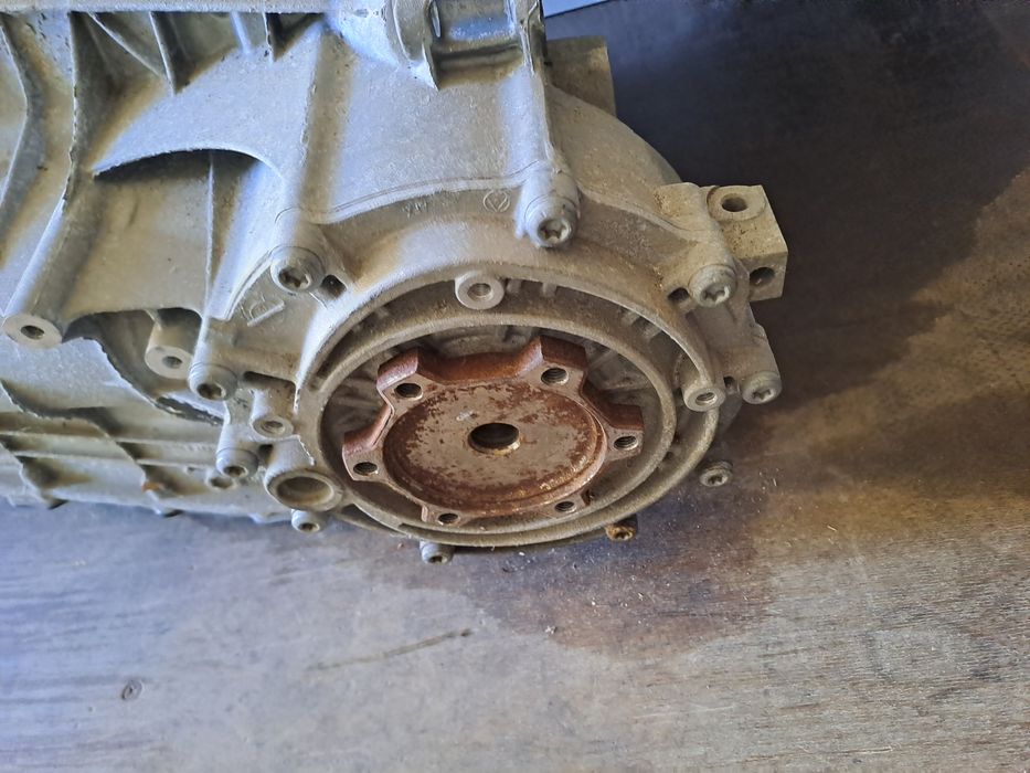 Скоростна кутия за AUDI .Автоматична.